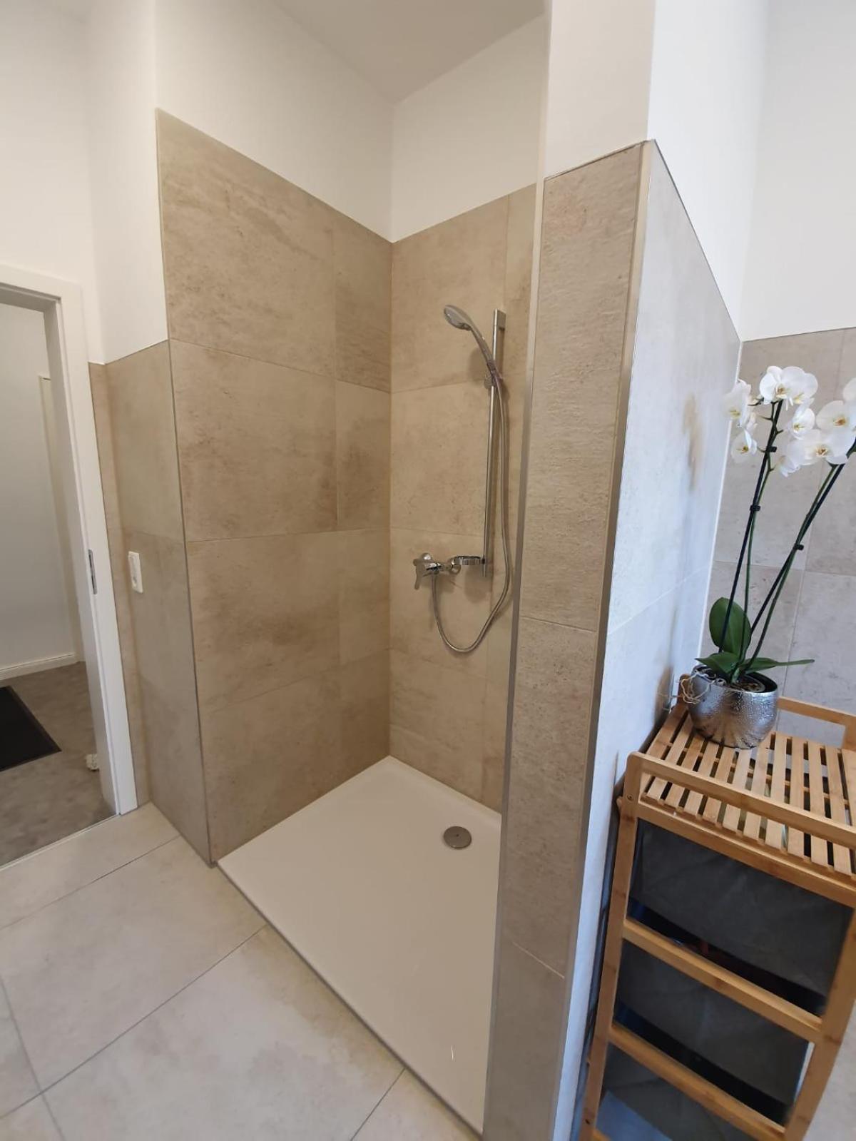 Meet And Greet Am Steiger Apartment Erfurt Bilik gambar